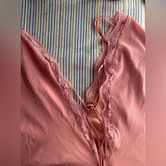 NWT Michael Costello X  Revolve  Pink Chiffon Size Large various ways to use - Picture 6 of 11